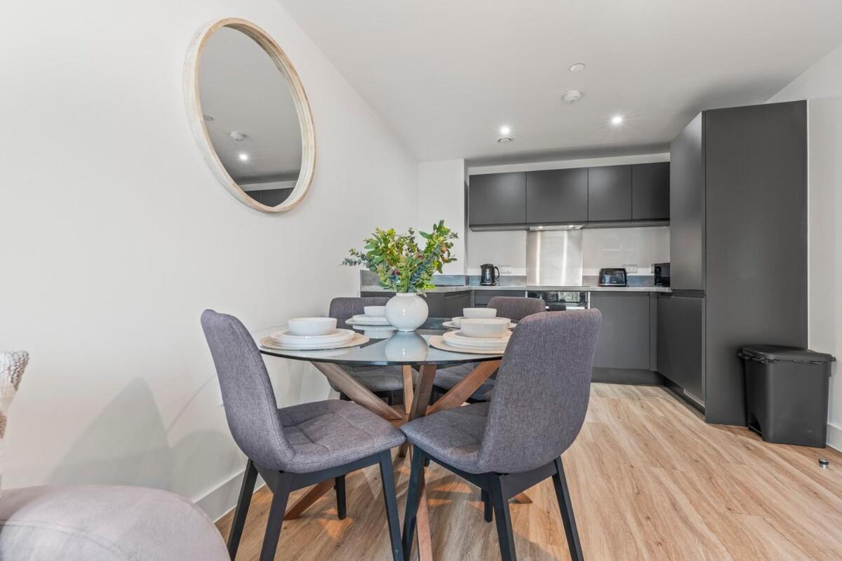 The Velmora - - 2bed - Parking Apartment *